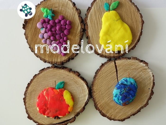 výtvarka v září - modelování ovoce na opravdové dřevo